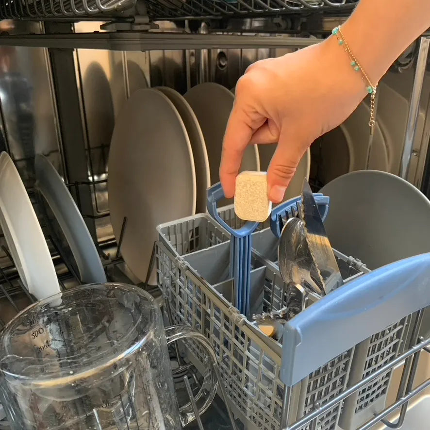 Comment utiliser les pastilles de lave-vaisselle pour nettoyer les taches  les plus tenaces dans la maison